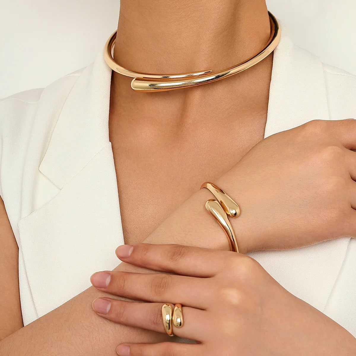ELISA SET™ | Elegante set da due pezzi più uno in regalo